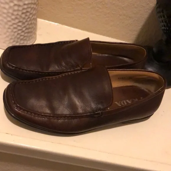 Prada Men’s 7.5 (US 8?) - Picture 3 of 7